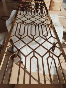 Popular Design Divider Stainless Steel Aluminum Material Customized Size Luxury Decoration Divider Partition for Hall Living Room