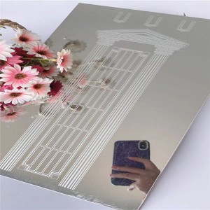 Yüksek Kaliteli 8K Ayna Gravür Tasarımı 1219x2438mm Boyut 0.95mm Kalınlık Sınıf 304 Paslanmaz Çelik Levha Asansör Dekorasyon Sayfası için