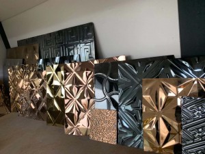 Hot Sale Dimple Sheet Golden Rose Blue Silver Color Coating Design Stamped Sheet Four Feet 0.65mm Thickness Grade 304/201 Stainless Steel Sheet for Decoration Wall Ceiling Luxury Plate